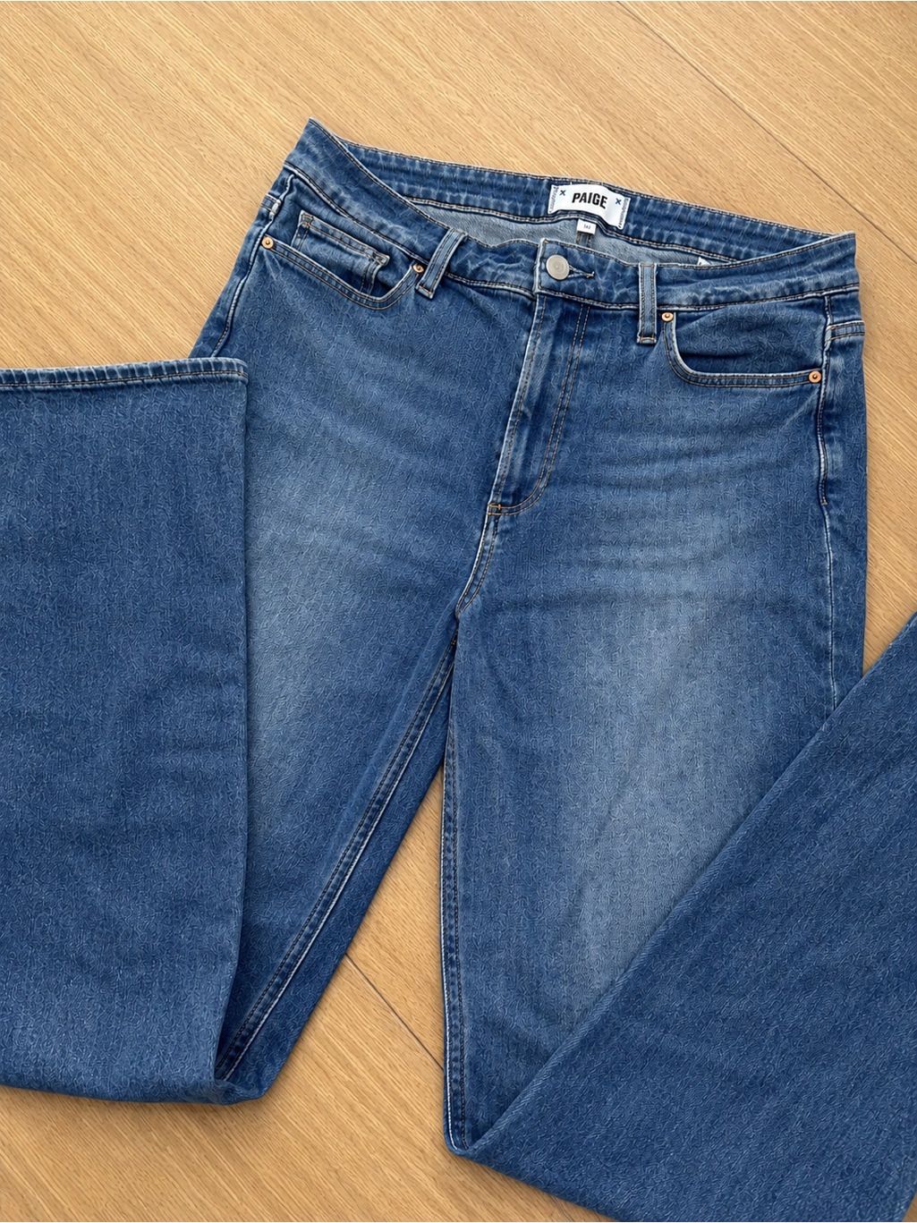 Paige Cindy Straight-Leg Jeans